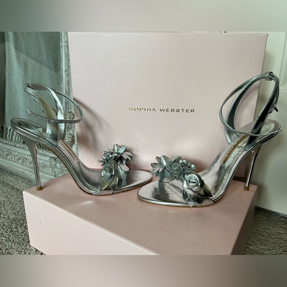 Sophia Webster Lilico sandal in silver, size 8.5 M - Picture 4 of 11